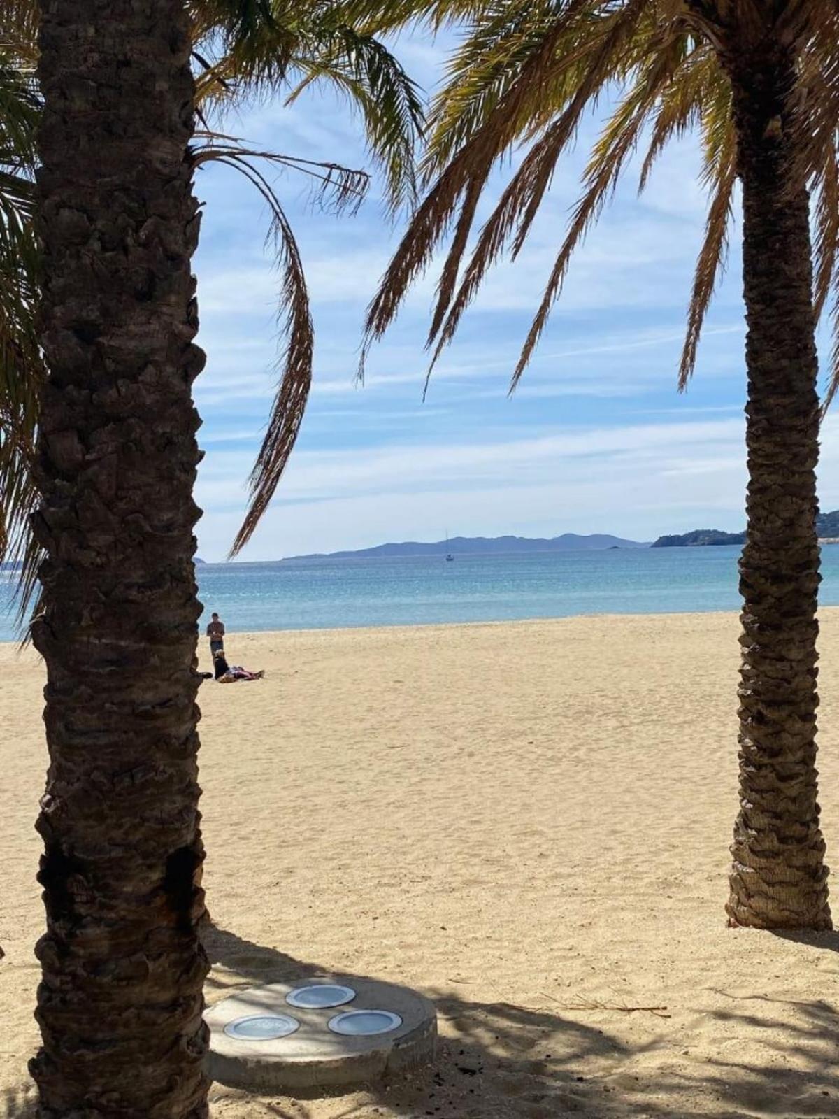 T2 200M From Lavandou Beach Classified 3 勒拉旺杜 外观 照片